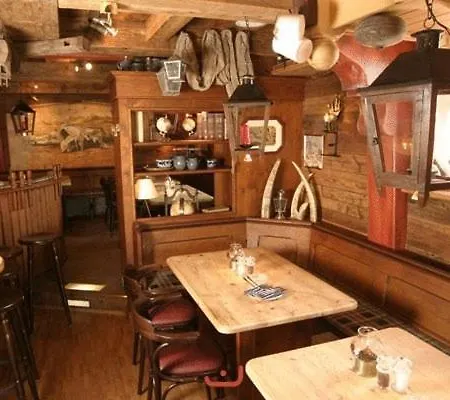 希霍夫艾克森特酒店 酒店